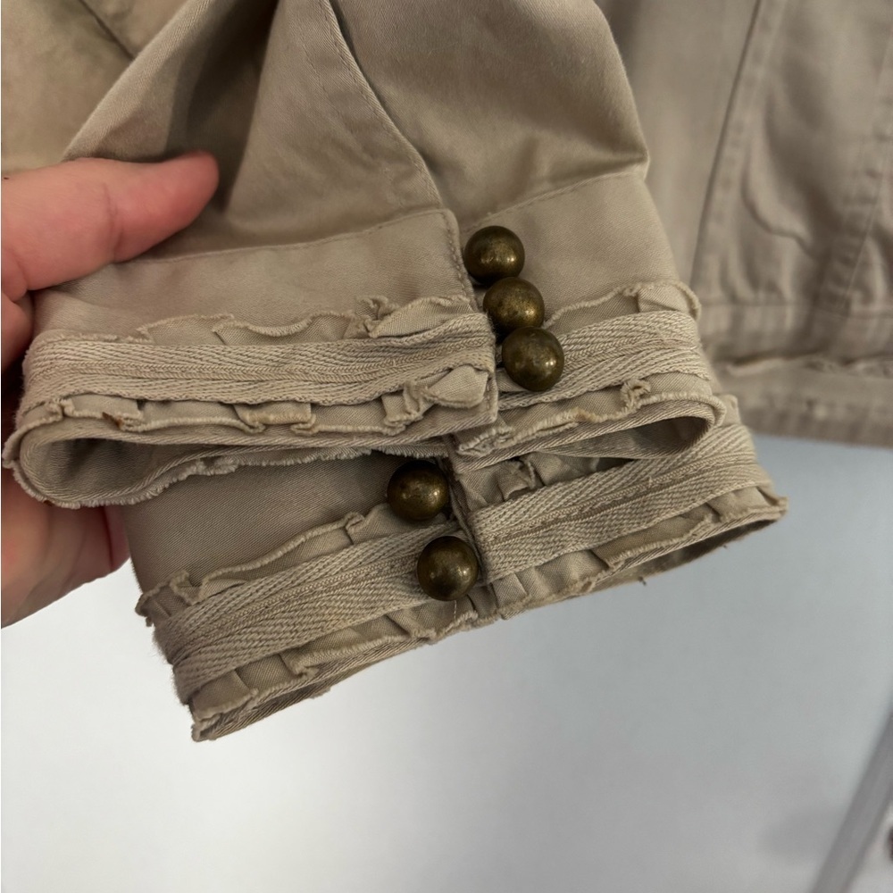 Chico's Military Style Khaki Jacket Size 1 - Picture 7 of 8